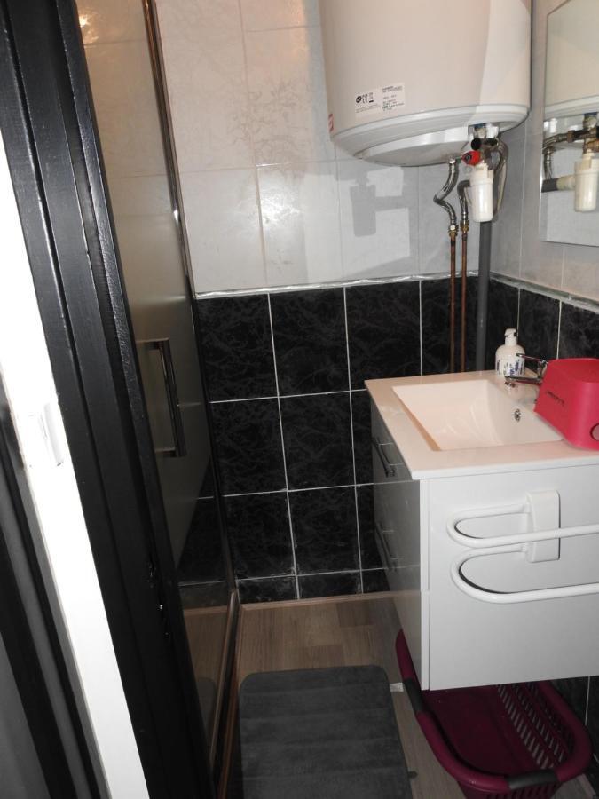 Studio Tres Confortable Limoges Exterior foto